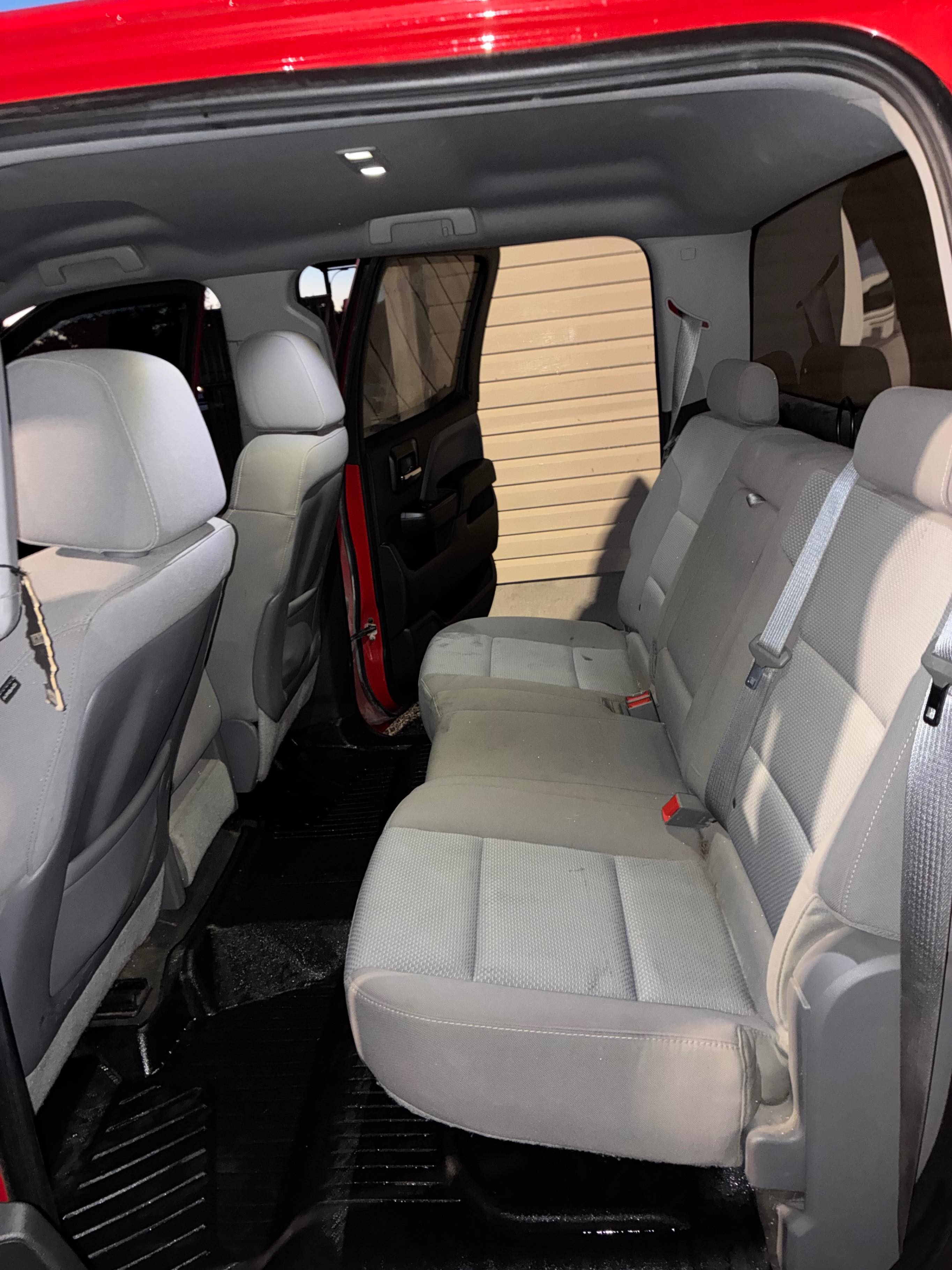 Снимка 12 от търг – 2015 GMC SIERRA 1500 4WD CREW CAB с VIN 3GTU2TEC7FG303653