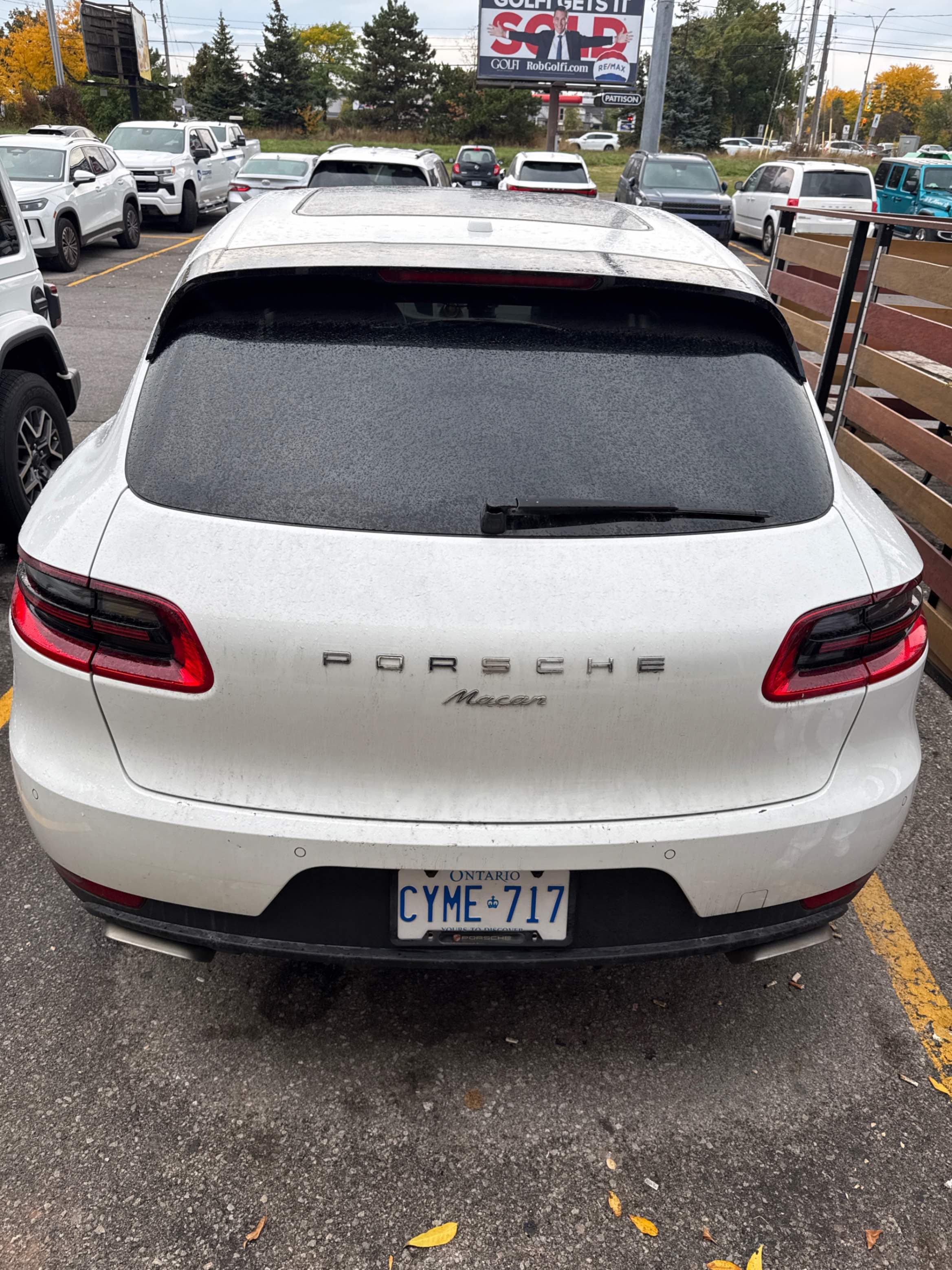 Photo 12 from auction – 2018 PORSCHE MACAN AWD with VIN WP1AA2A58JLB18870