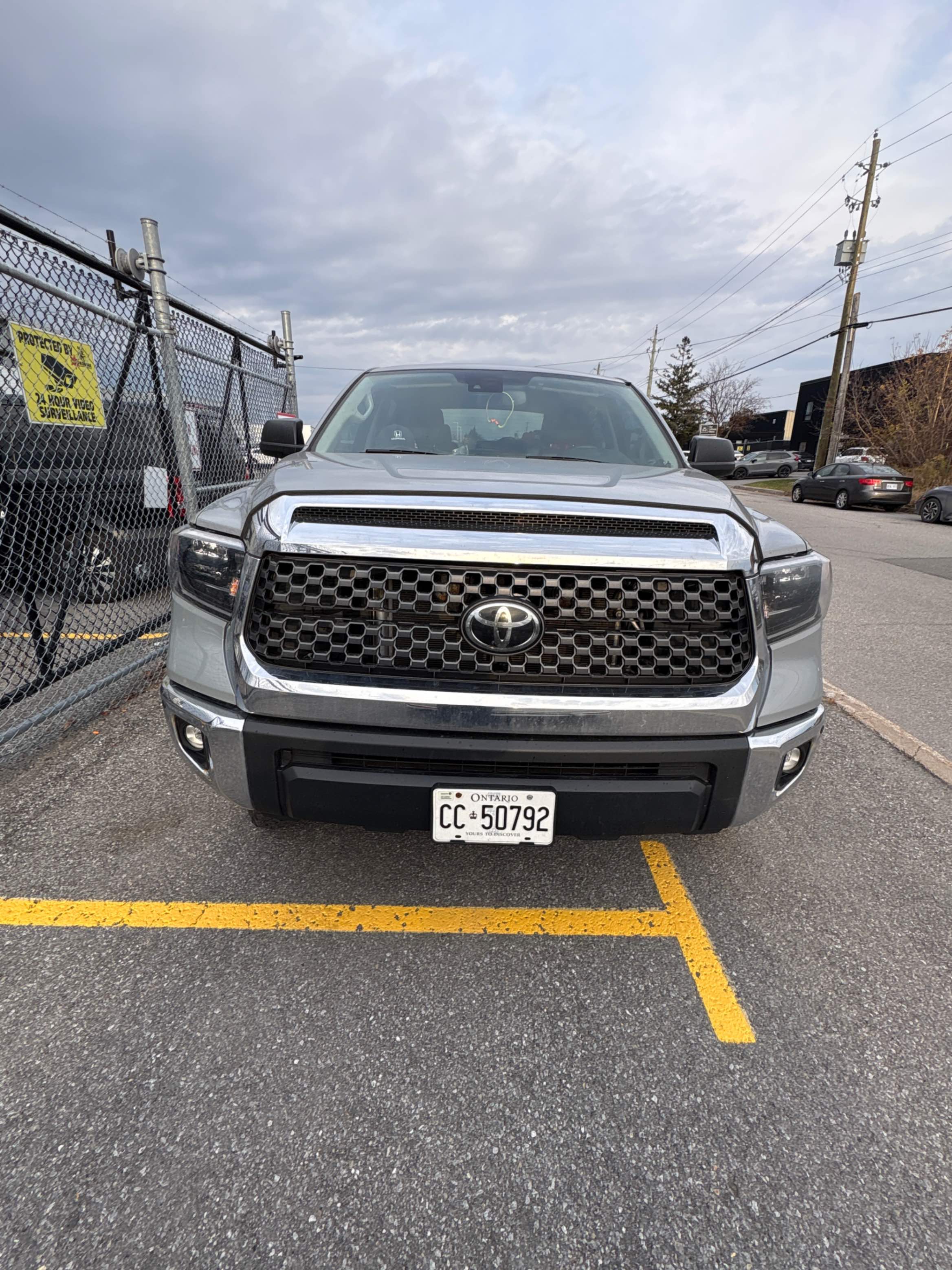 2021 TOYOTA TUNDRA SR5 - Търг №4922F8