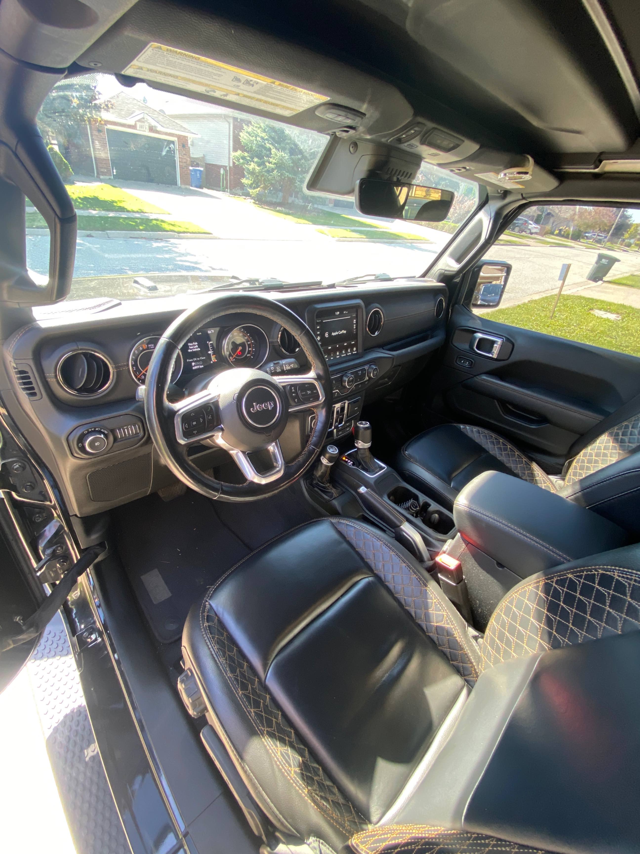 Снимка 5 от търг – 2021 JEEP WRANGLER UNLIMITED HIGH ALTITUDE с VIN 1C4HJXEG1MW541351