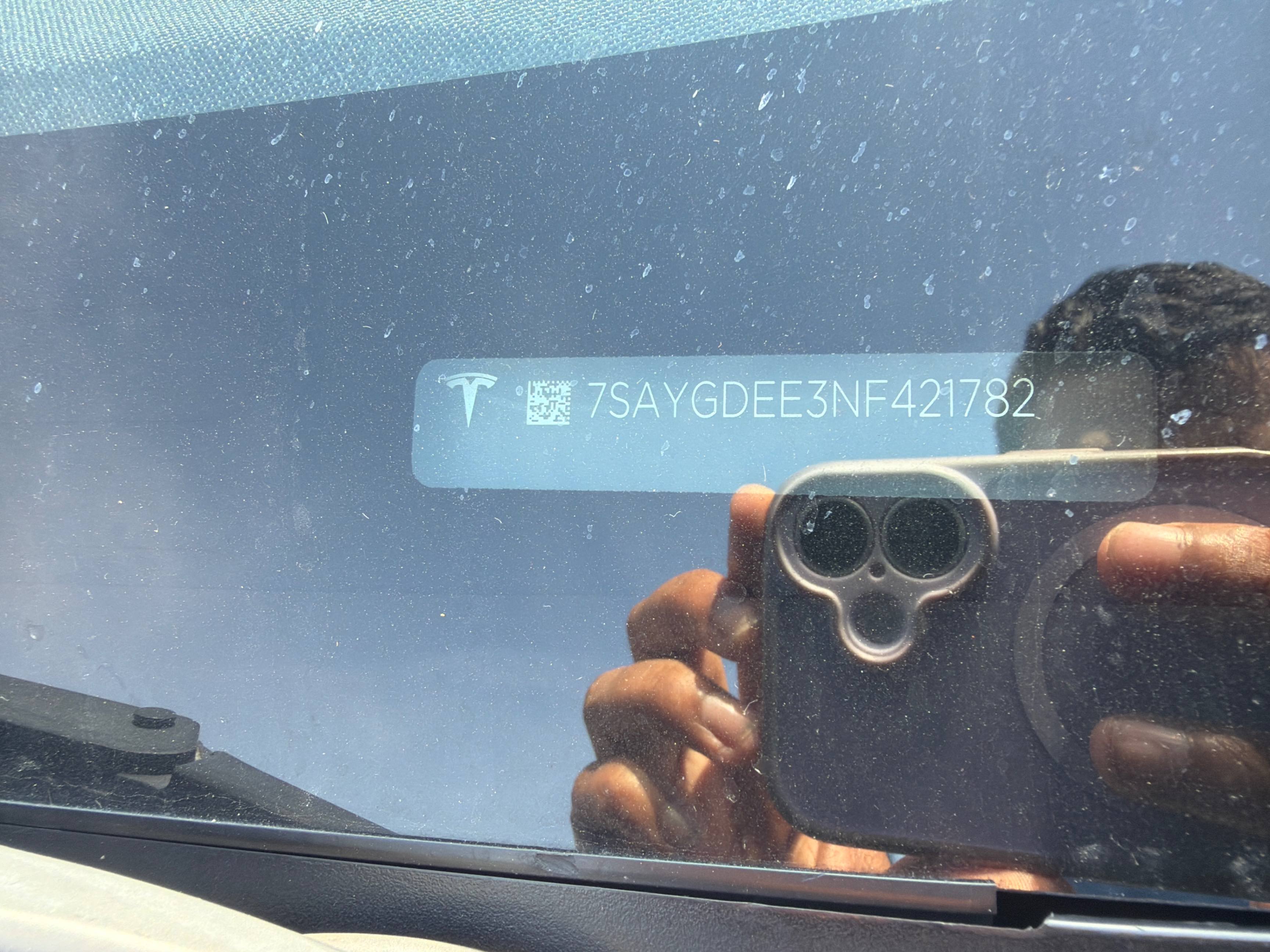 Foto 10 de la subasta – 2022 TESLA MODEL Y LONG RANGE con VIN 7SAYGDEE3NF421782