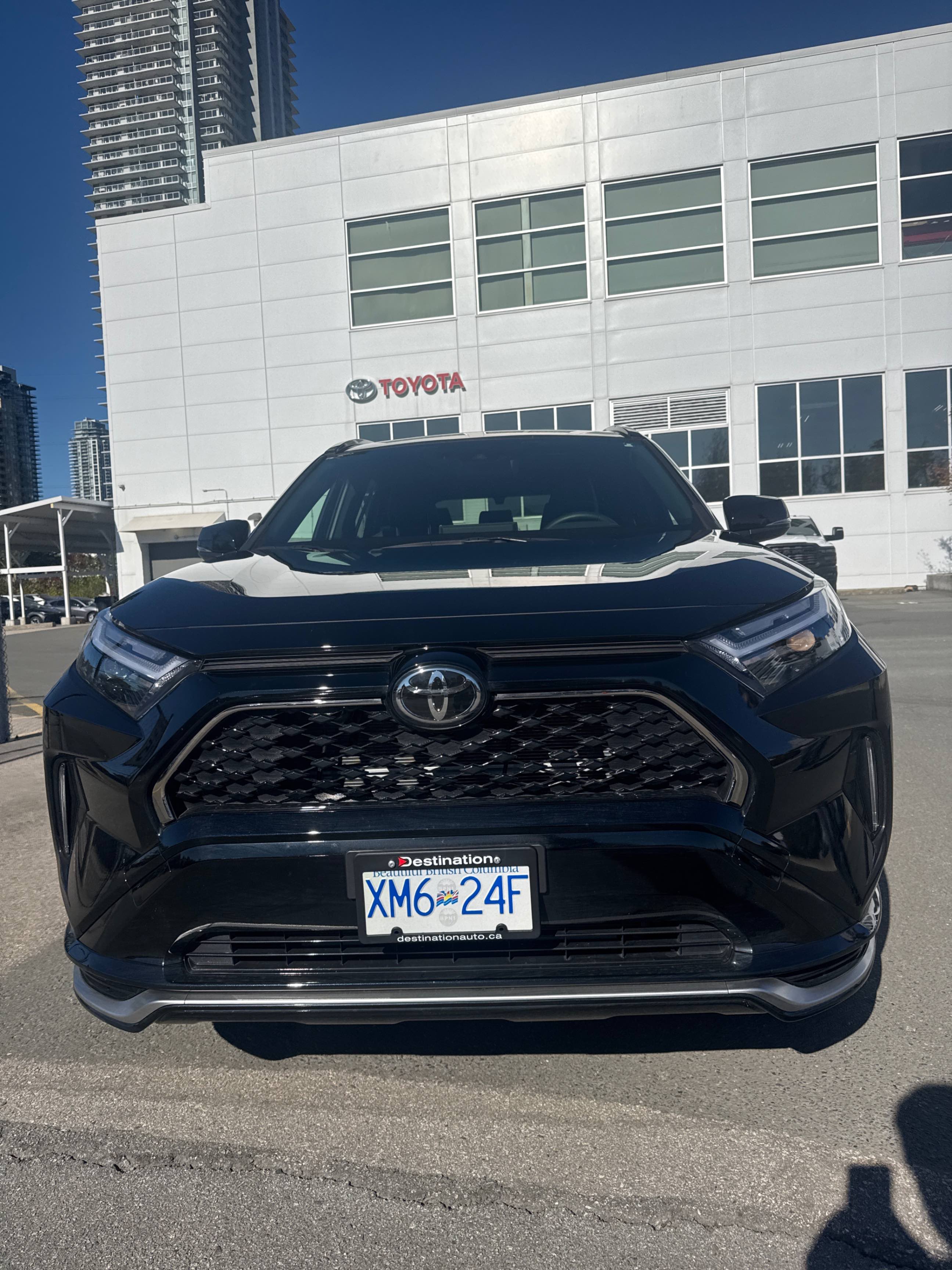 Снимка 6 от търг – 2025 TOYOTA RAV4 PLUG-IN HYBRID AWD с VIN JTMGB3FV9SD265587