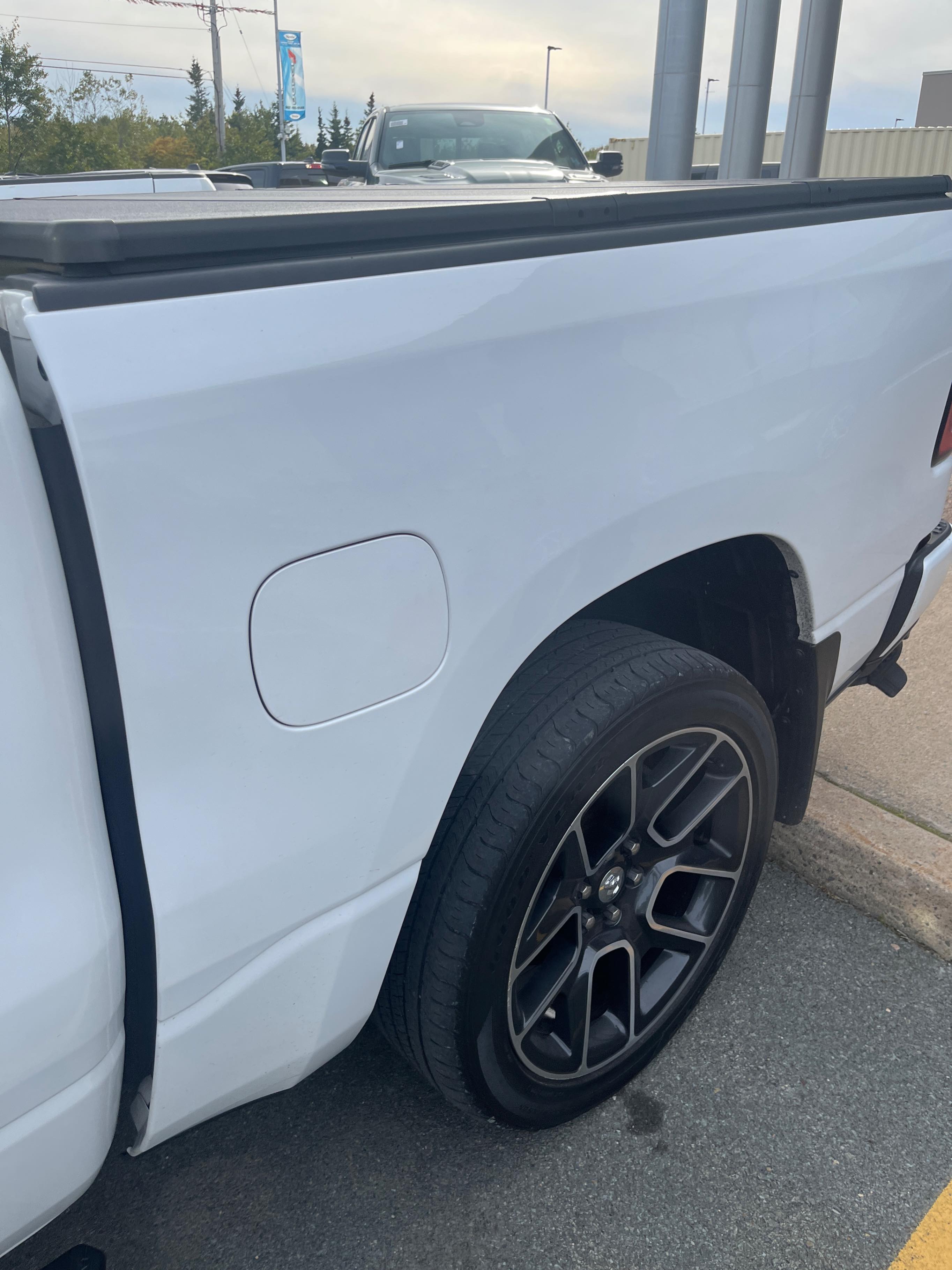 Photo 12 from auction – 2020 RAM 1500 SPORT with VIN 1C6SRFLTXLN204942