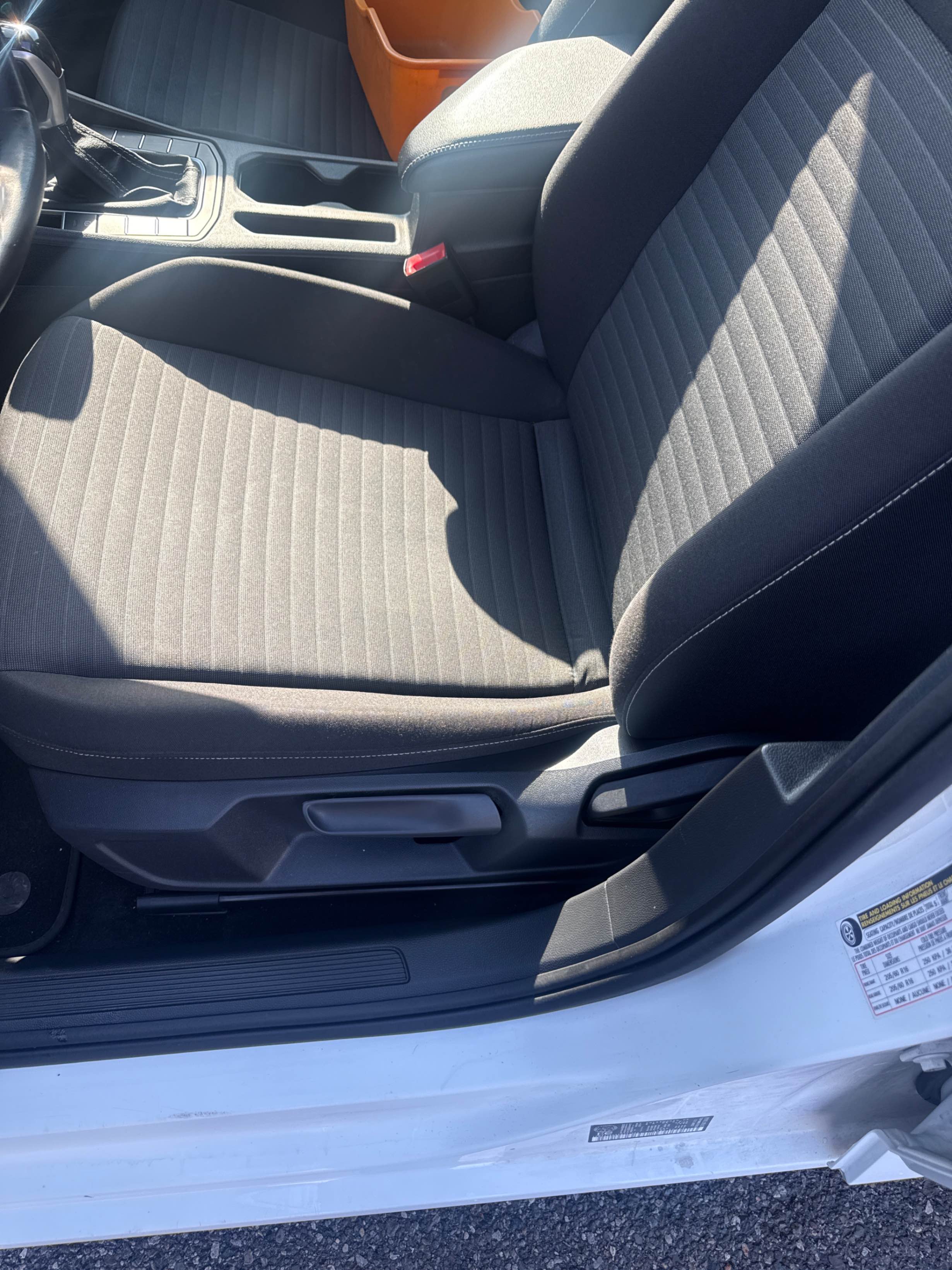 Снимка 5 от търг – 2025 VOLKSWAGEN JETTA TRENDLINE с VIN 3VWCX7BUXSM091082