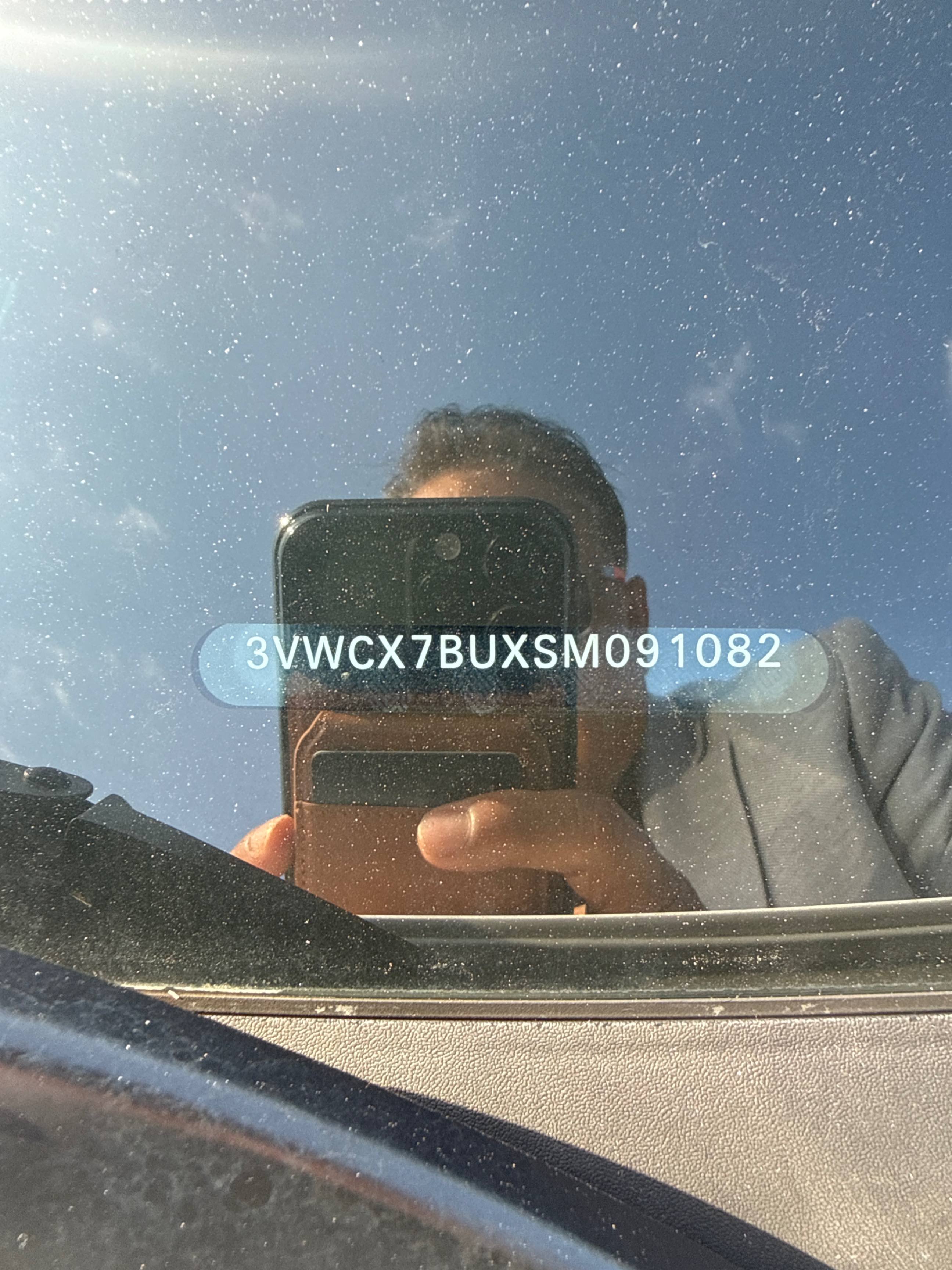 Снимка 12 от търг – 2025 VOLKSWAGEN JETTA TRENDLINE с VIN 3VWCX7BUXSM091082