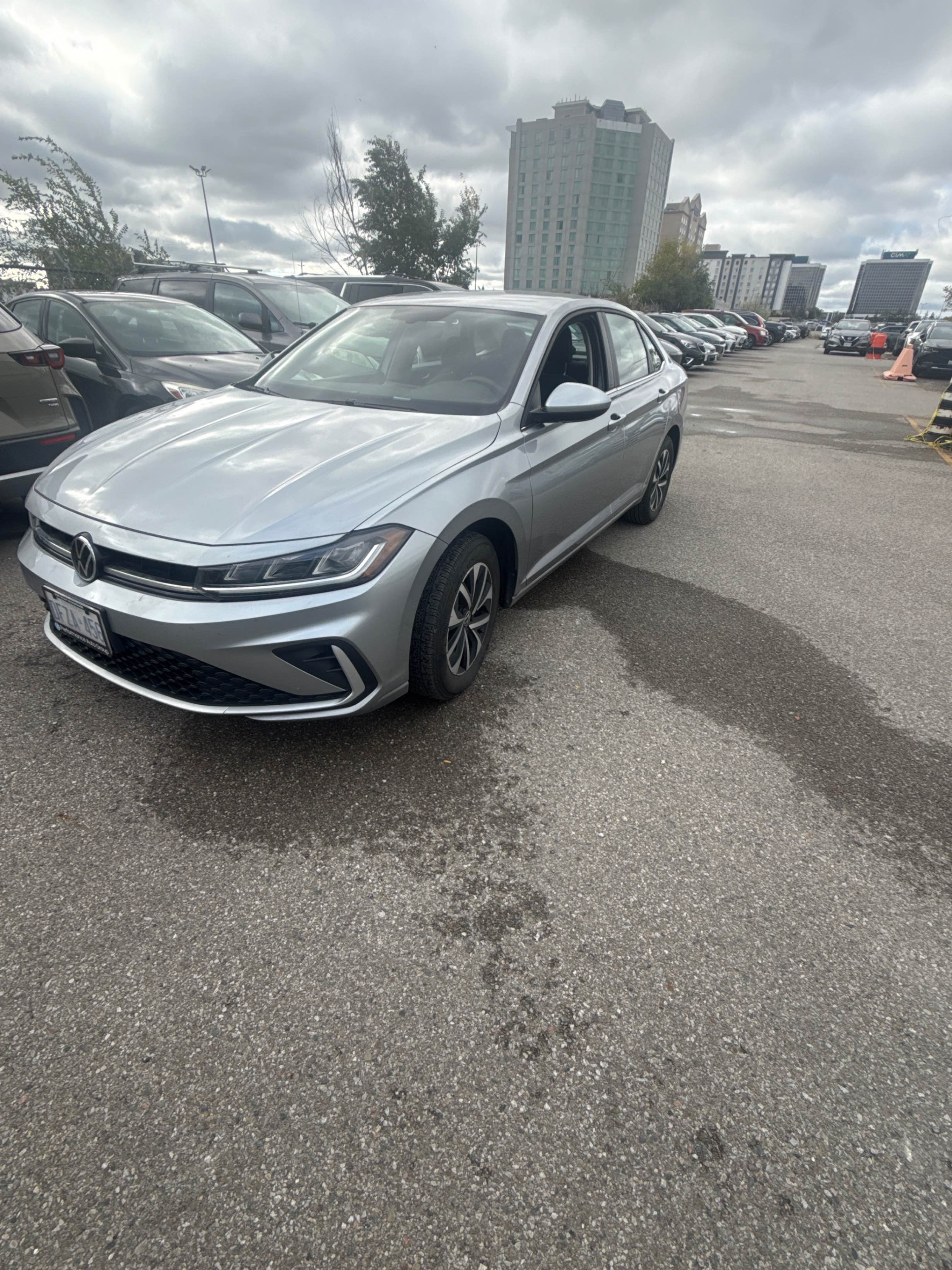 VOLKSWAGEN JETTA TRENDLINE 2026 с VIN 3VWCW7BU1TM005565 - Снимка от търг
