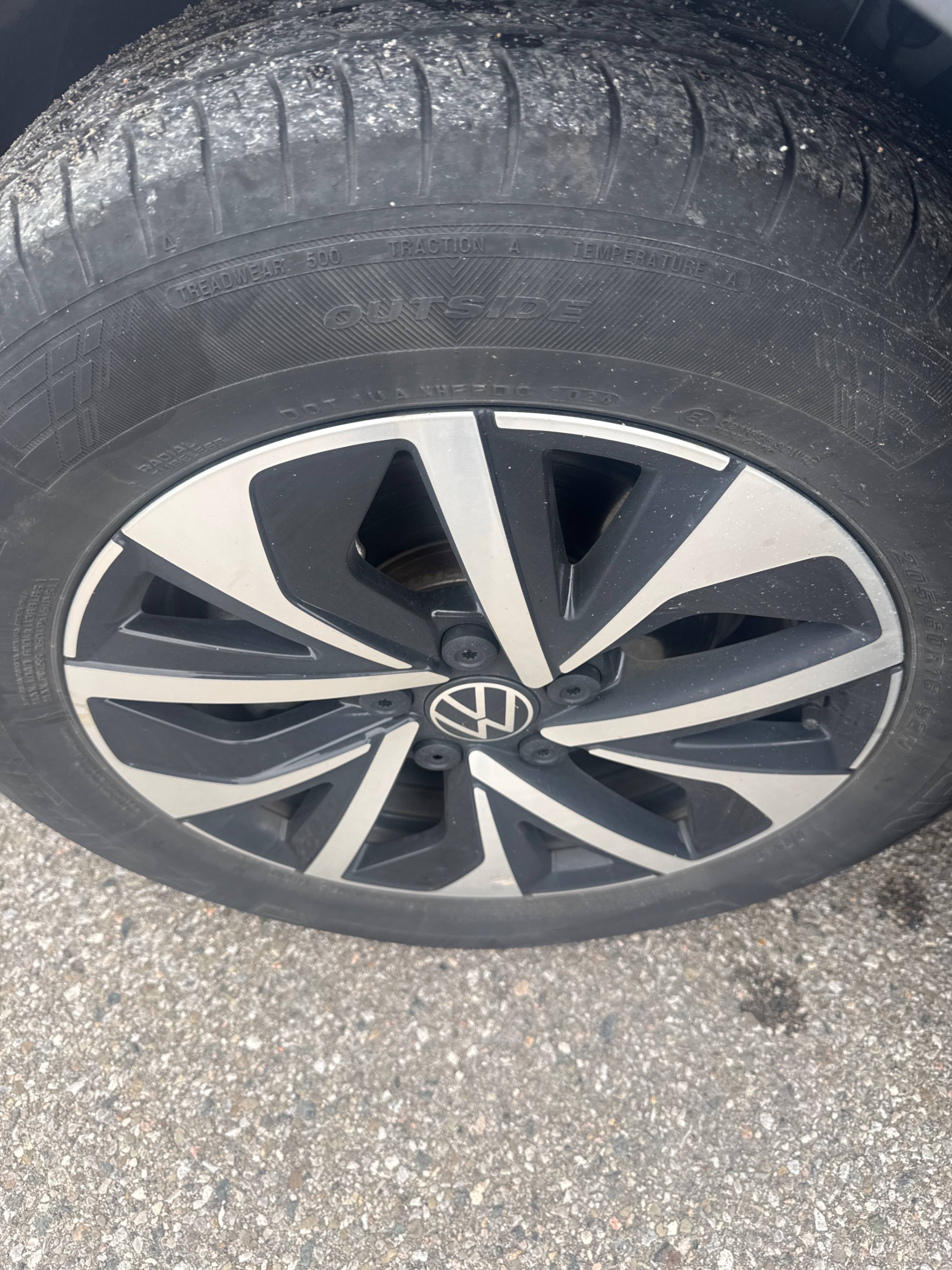 Снимка 7 от търг – 2025 VOLKSWAGEN JETTA TRENDLINE с VIN 3VWCX7BU3SM013324