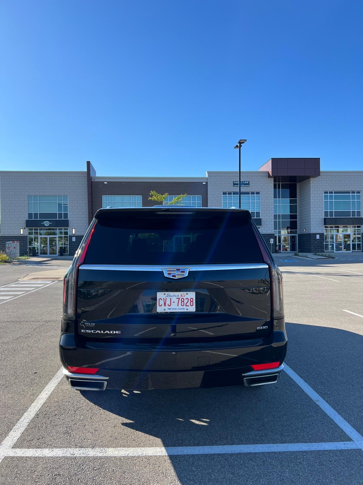 Снимка 4 от търг – 2024 CADILLAC ESCALADE ESV 4WD PREMIUM LUXURY с VIN 1GYS4KKL0RR402328