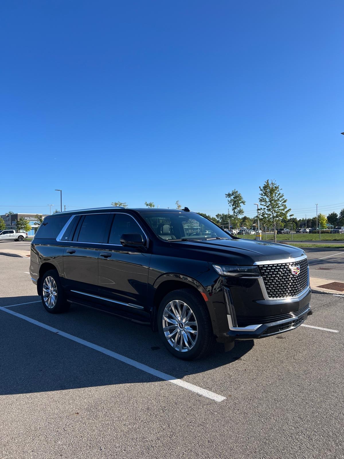 Снимка 3 от търг – 2024 CADILLAC ESCALADE ESV 4WD PREMIUM LUXURY с VIN 1GYS4KKL0RR402328