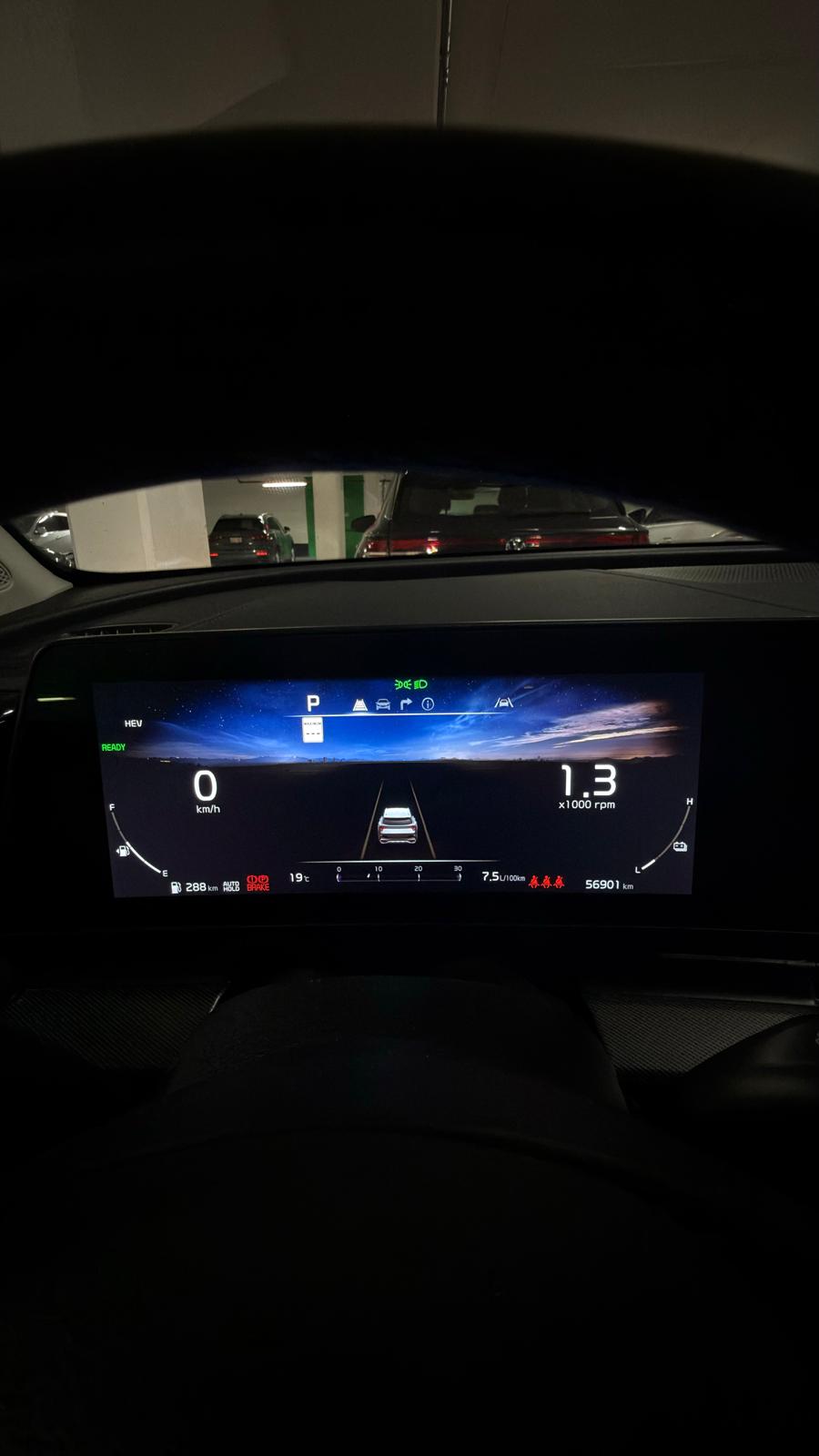 Снимка 8 от търг – 2025 KIA SPORTAGE PLUG-IN HYBRID SX с VIN KNDPXDDH5S7196061
